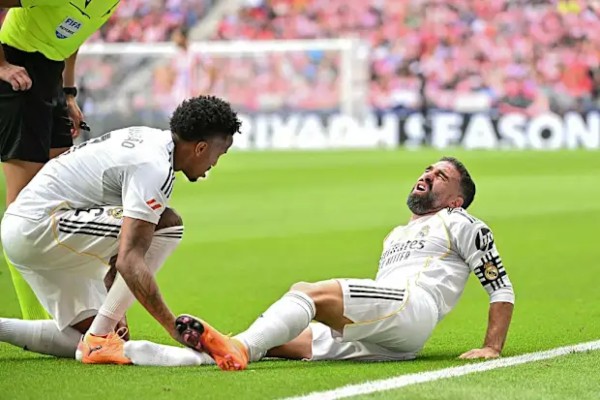 Carvajal phải ngồi ngoài trong 3 tháng