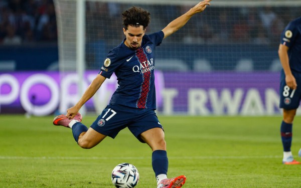 Vitinha được bầu làm đội phó tại PSG