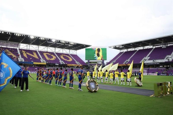 Trận Ulsan gặp Sundowns có rất ít khán giả