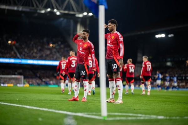 Amad Diallo chúc may mắn Rashford
