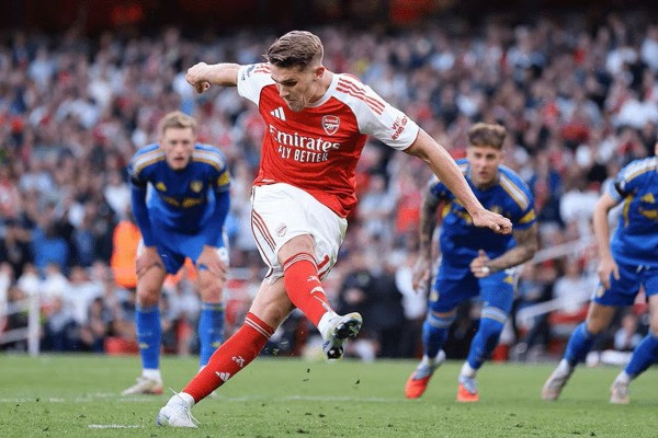 Arsenal có nguy cơ vắng mặt Gyokeres trong 2 trận năm sau.